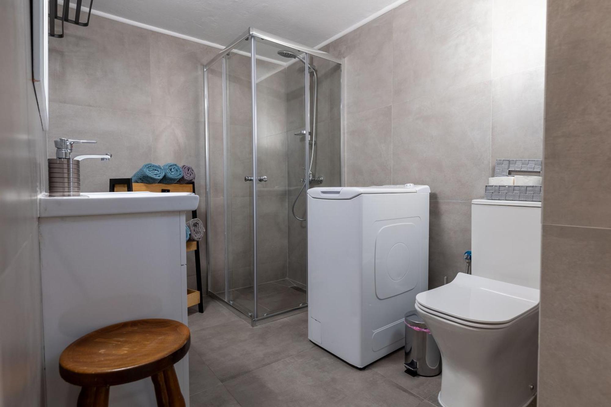 Apartment-aca